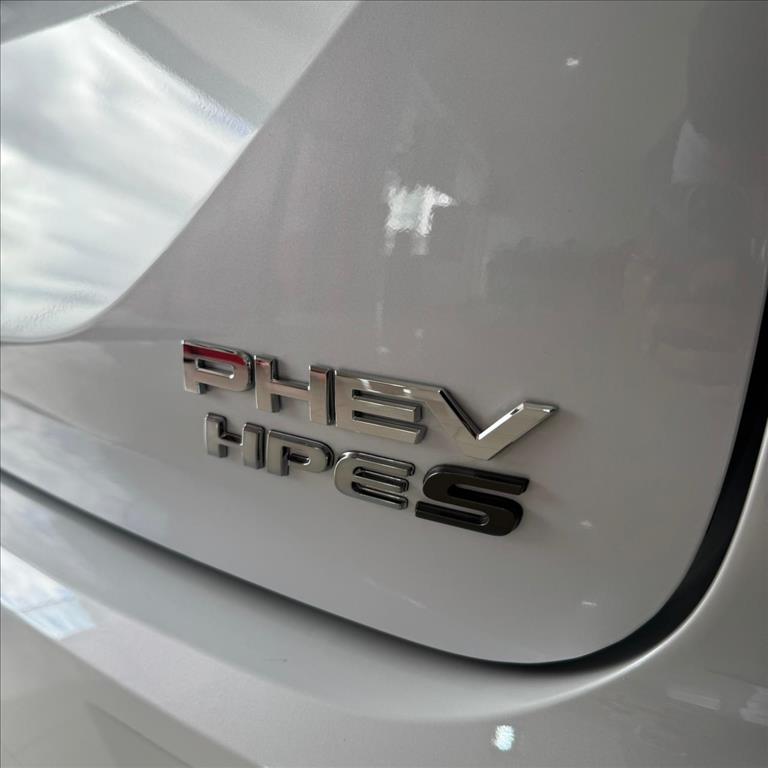 Mitsubishi-OUTLANDER-2.4 PHEV HPE-S S-AWC DHT