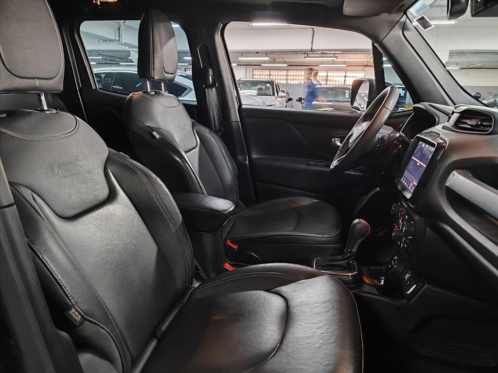 RENEGADE 1.3 T270 TURBO FLEX S 4X4 AT98