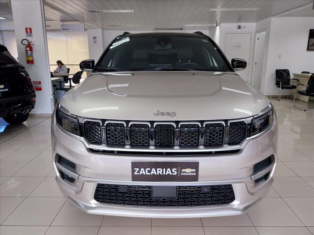 COMMANDER 1.3 T270 TURBO FLEX OVERLAND AT6