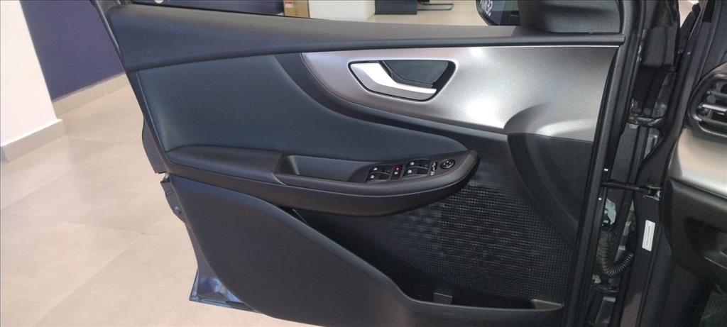 PULSE 1.0 TURBO 200 HYBRID IMPETUS CVT5