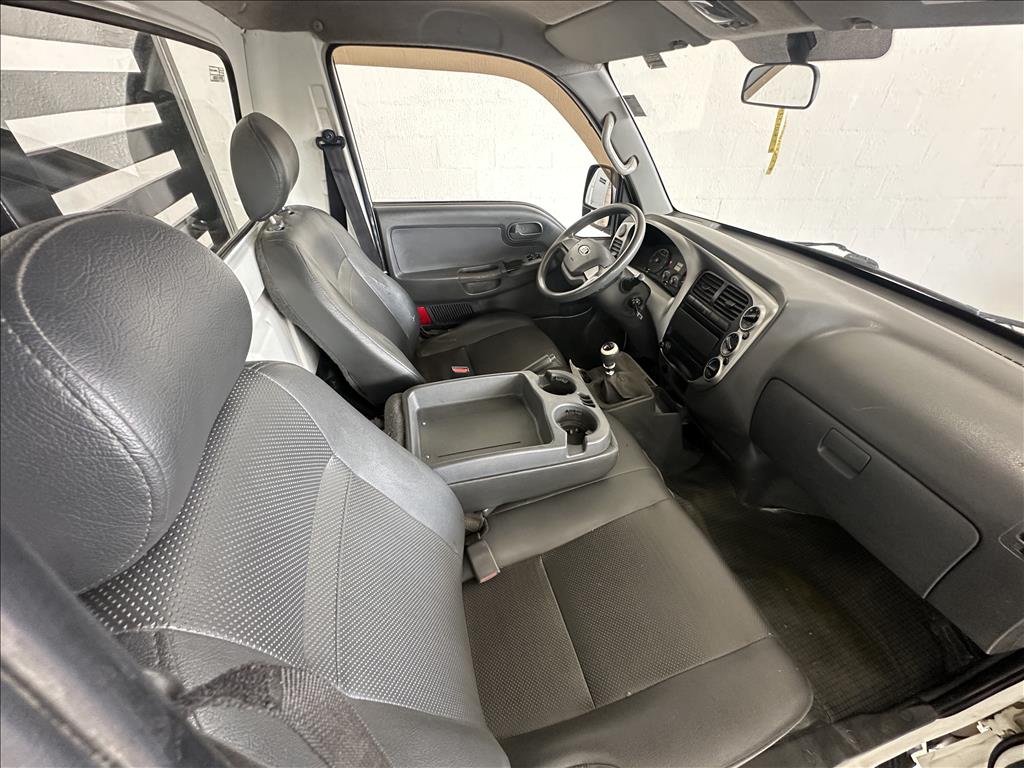 BONGO 2.5 TD DIESEL STD CS MANUAL2