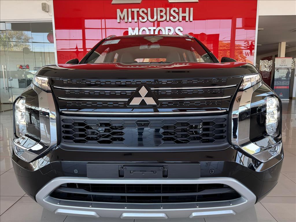 Mitsubishi-OUTLANDER-2.4 PHEV SIGNATURE S-AWC DHT