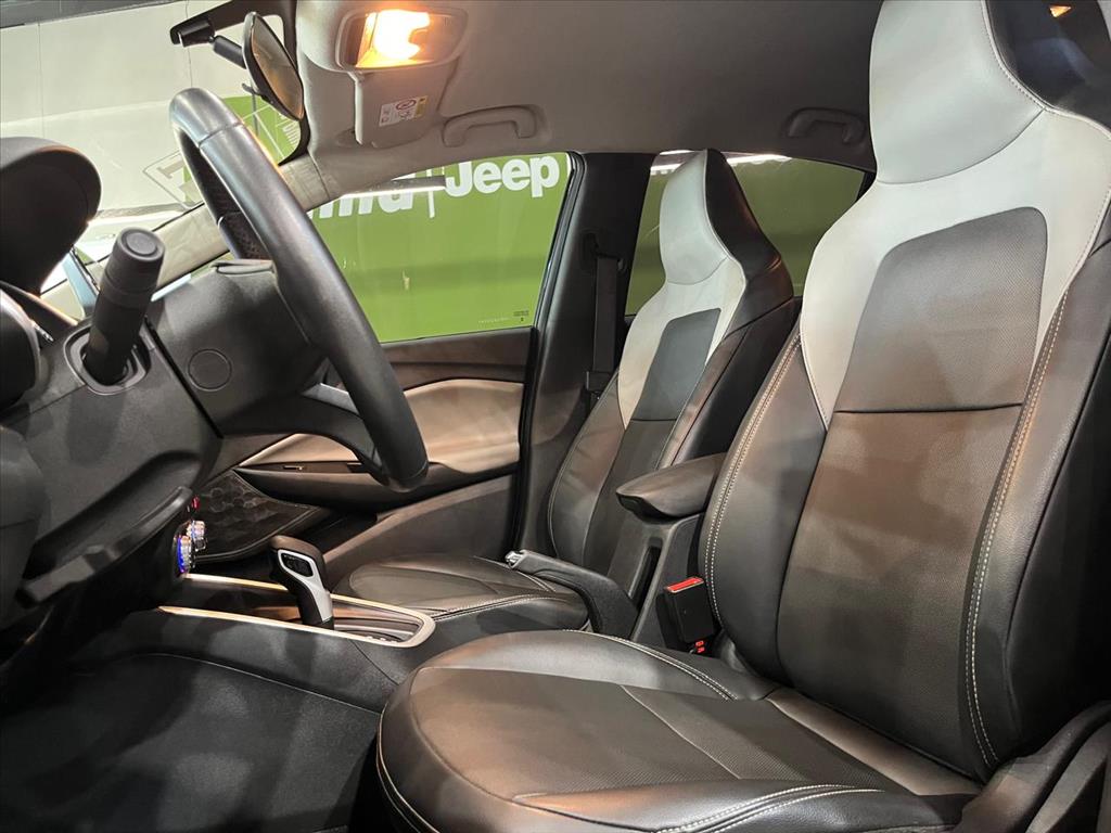 ONIX PLUS 1.0 TURBO FLEX PREMIER AUTOMÁTICO11