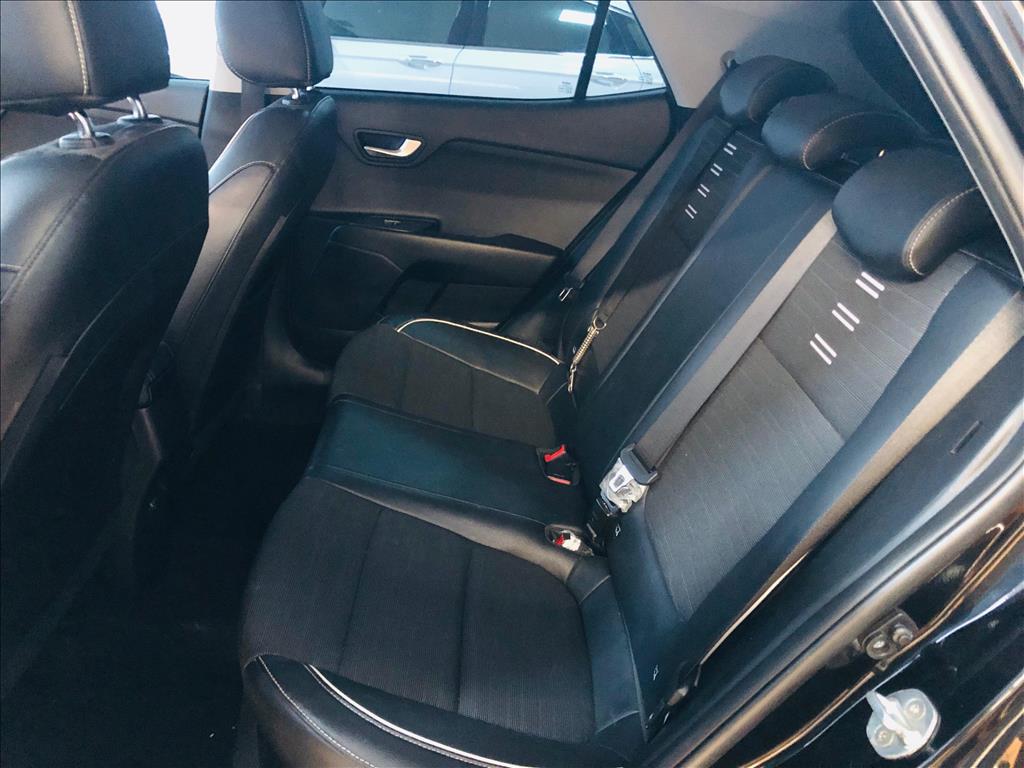 STONIC 1.0 TGDI MHEV SX AUTOMÁTICO8