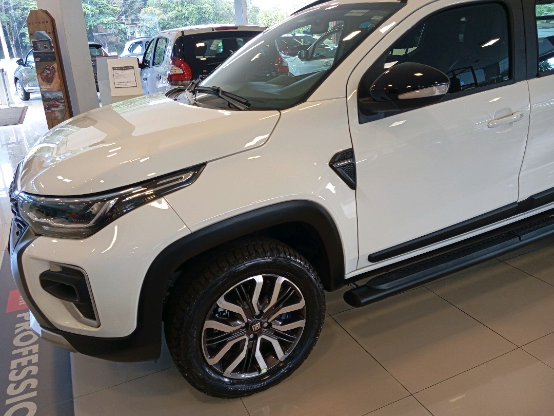 STRADA 1.0 TURBO 200 FLEX RANCH CD CVT7