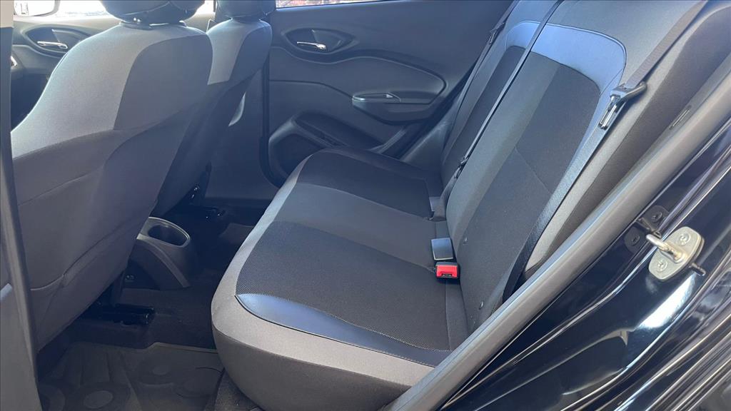 ONIX 1.4 MPFI ACTIV 8V FLEX 4P AUTOMÁTICO9