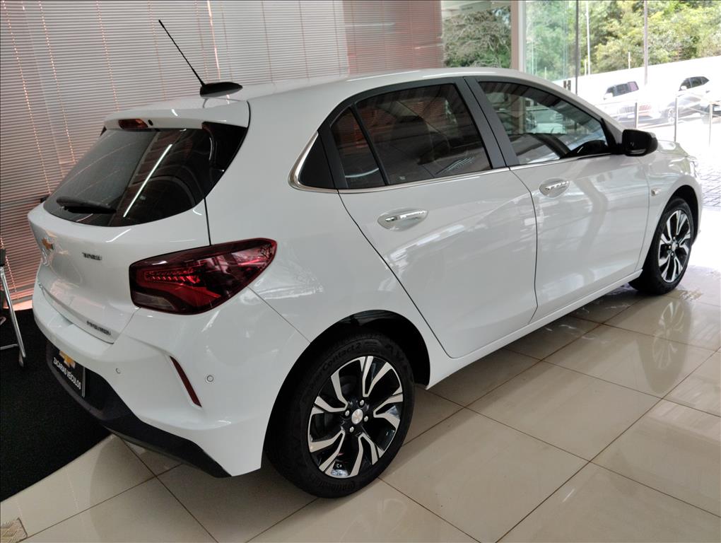 ONIX 1.0 TURBO FLEX PREMIER AUTOMÁTICO5