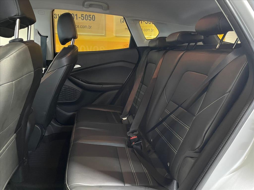 TRACKER 1.0 TURBO FLEX LTZ AUTOMÁTICO14