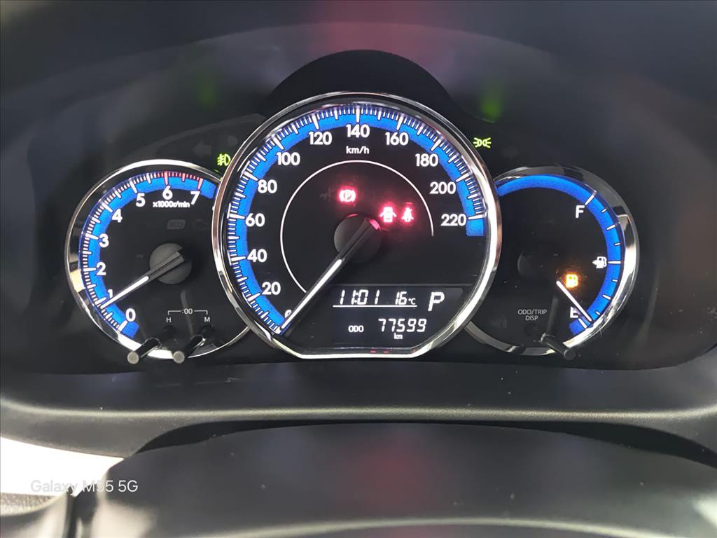 YARIS 1.3 16V FLEX XL PLUS TECH MULTIDRIVE6