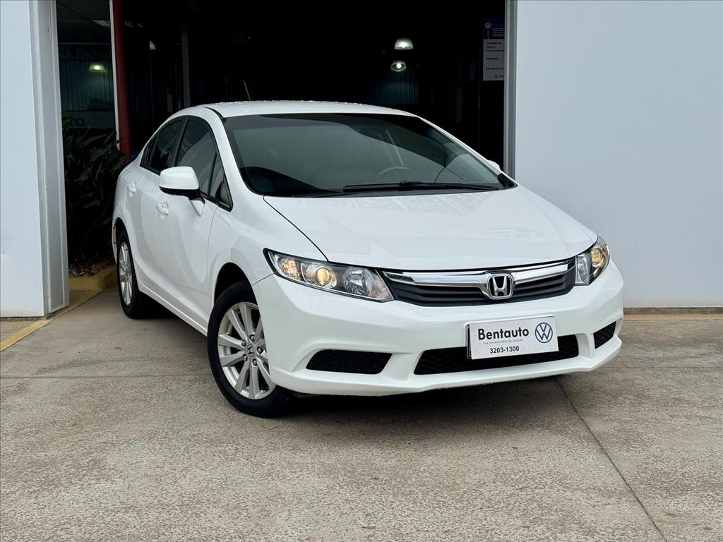 CIVIC 1.8 LXS 16V FLEX 4P AUTOMÁTICO1