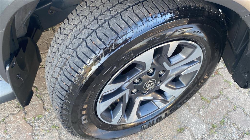 HILUX SW4 2.8 D-4D TURBO DIESEL DIAMOND 7L 4X4 AUTOMÁTICO13