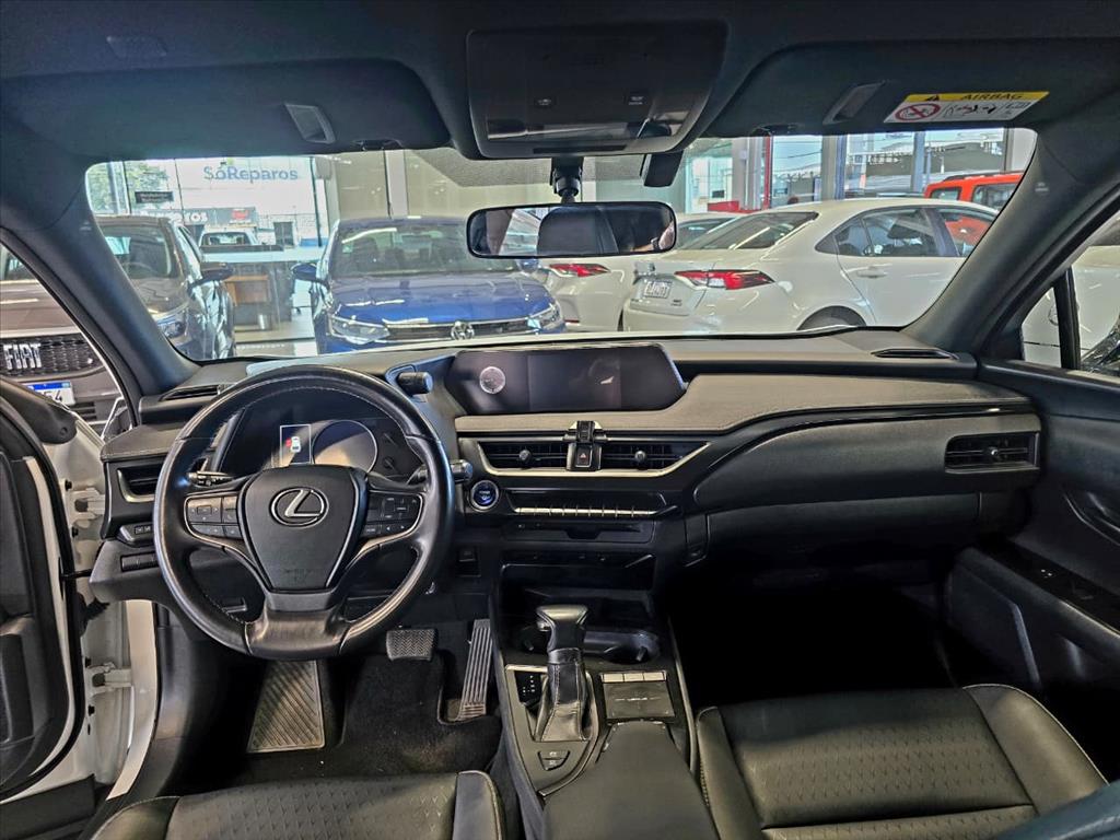 UX 250h 2.0 VVT-I HYBRID DYNAMIC CVT9