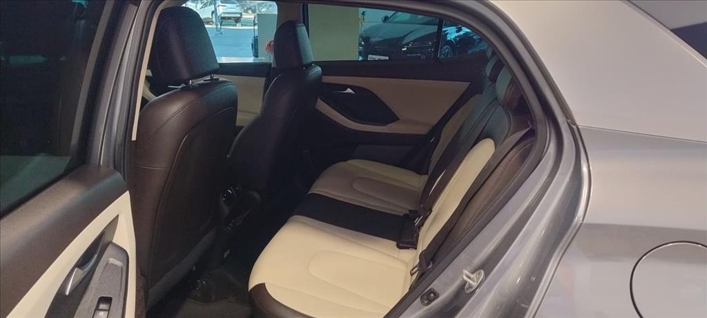 CRETA 2.0 FLEX ULTIMATE AUTOMÁTICO7