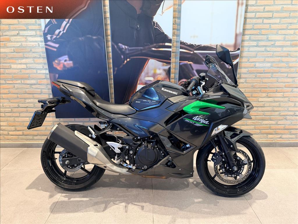 KAWASAKI-NINJA-500
