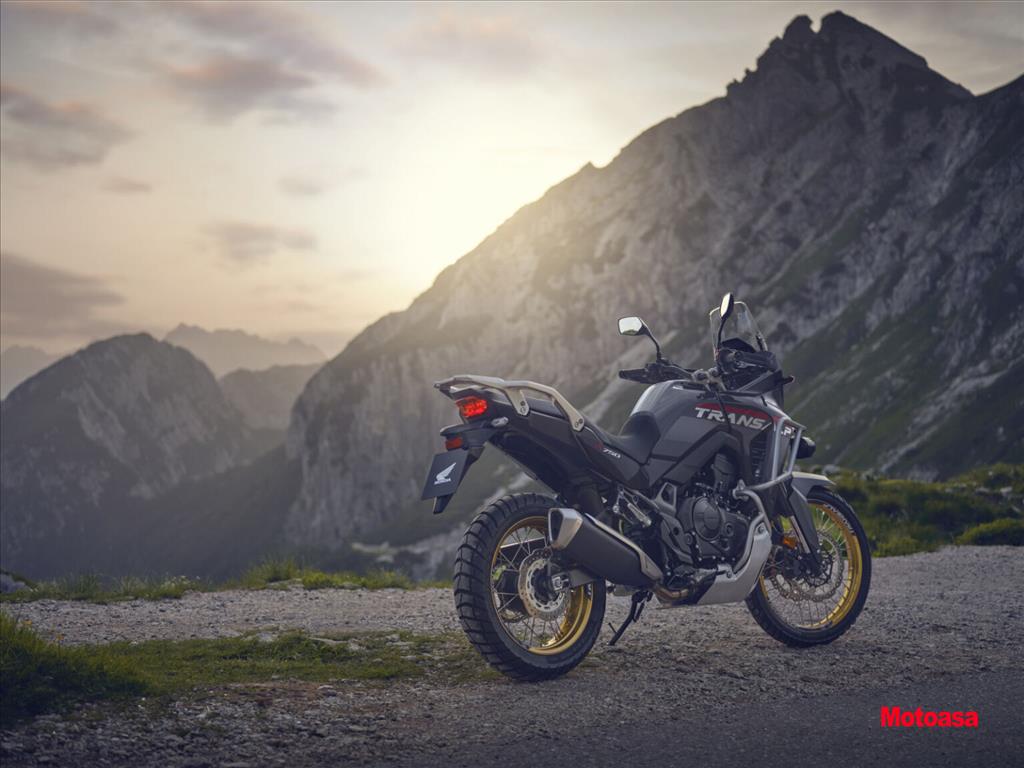 TRANSALP 750 ABS9