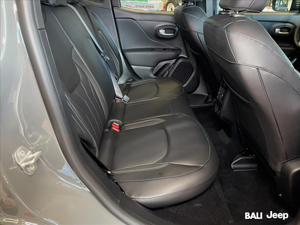 RENEGADE 1.3 T270 TURBO MHEV LONGITUDE AT616