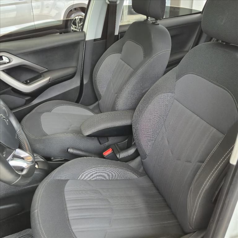 208 1.6 GRIFFE 16V FLEX 4P MANUAL