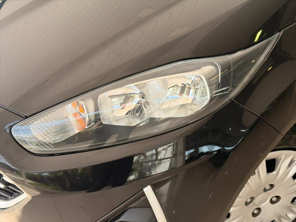 FIESTA 1.6 TI-VCT FLEX SE MANUAL9