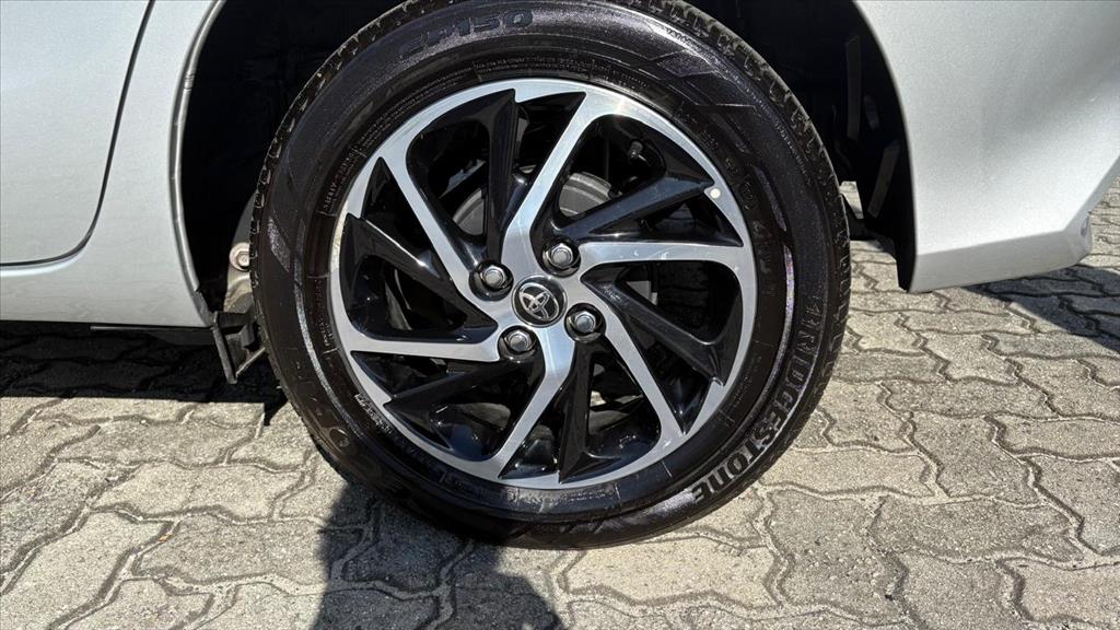 YARIS 1.5 16V FLEX XLS MULTIDRIVE11