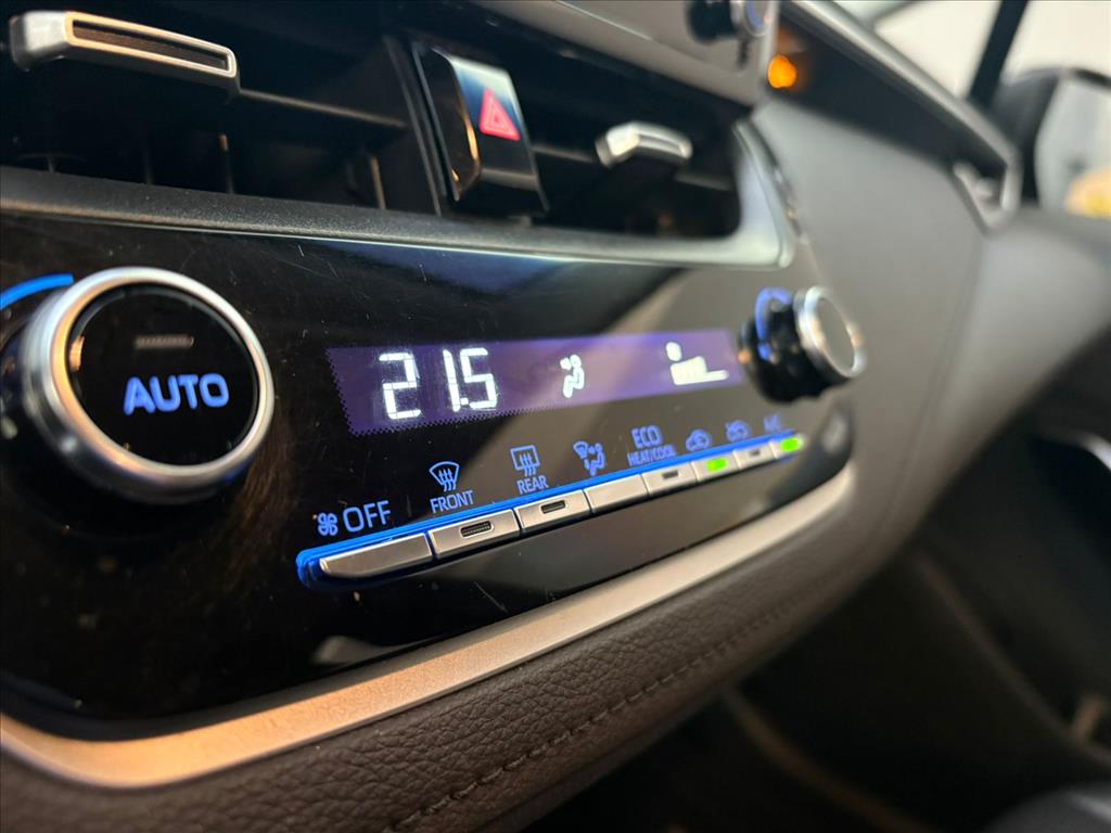 COROLLA 1.8 VVT-I HYBRID FLEX ALTIS PREMIUM CVT4