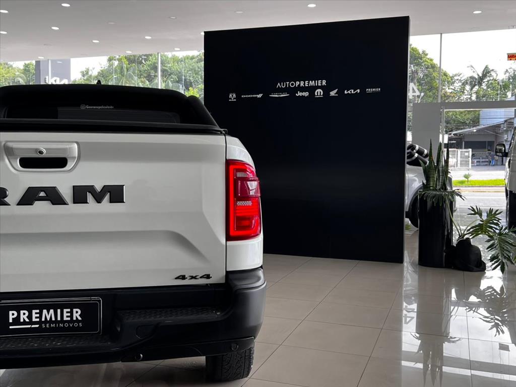 RAMPAGE 2.0 TURBO DIESEL REBEL 4X4 AUTOMÁTICO11