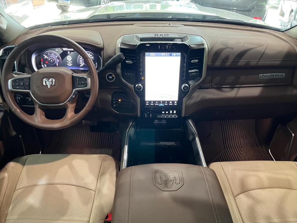 2500 6.7 I6 TURBO DIESEL LARAMIE CD 4X4 AUTOMÁTICO9