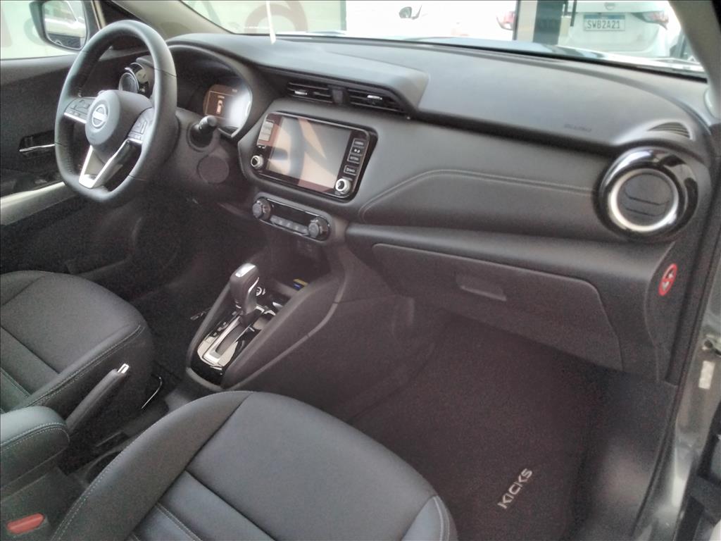 KICKS PLAY 1.6 16V FLEXSTART ADVANCE PLUS XTRONIC7