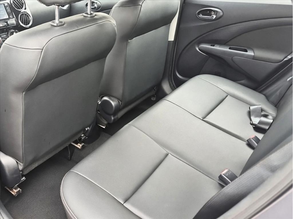 ETIOS 1.5 XLS 16V FLEX 4P MANUAL6