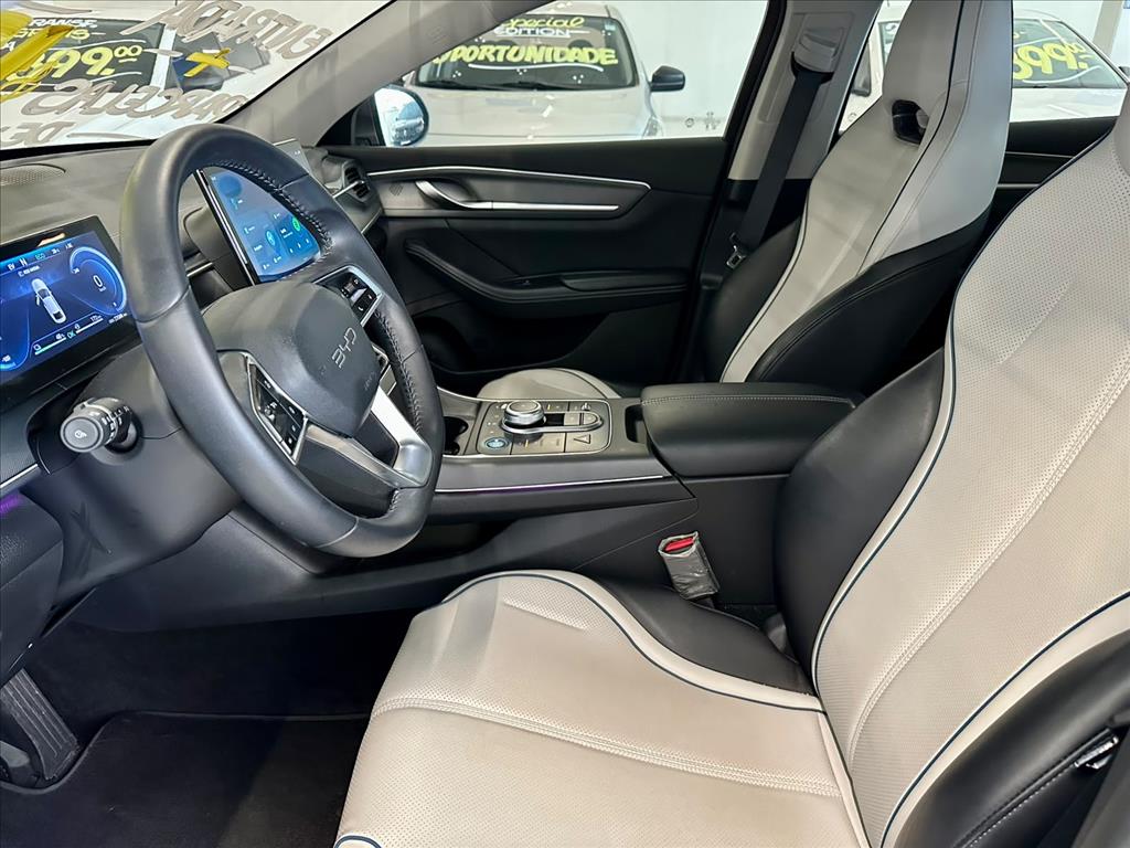 KING 1.5 DM-I PHEV GS AUTOMÁTICO4