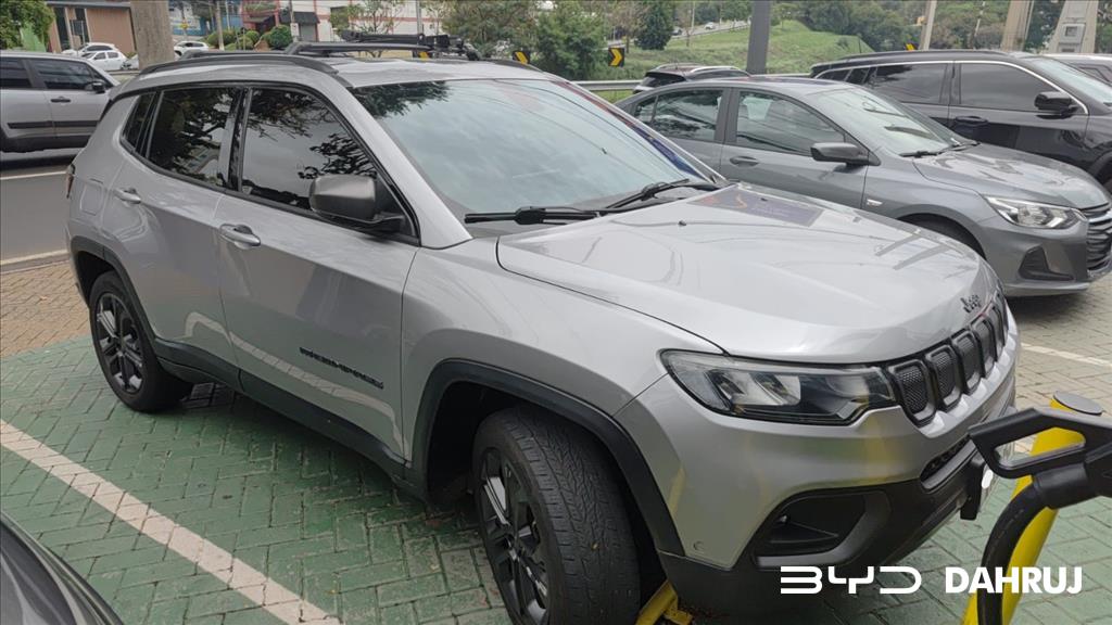 COMPASS 2.0 TD350 TURBO DIESEL LONGITUDE AT91