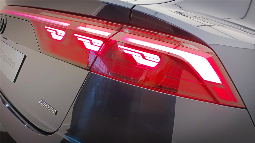 Q8 3.0 TFSI GASOLINA PERFORMANCE BLACK QUATTRO TIPTRONIC7