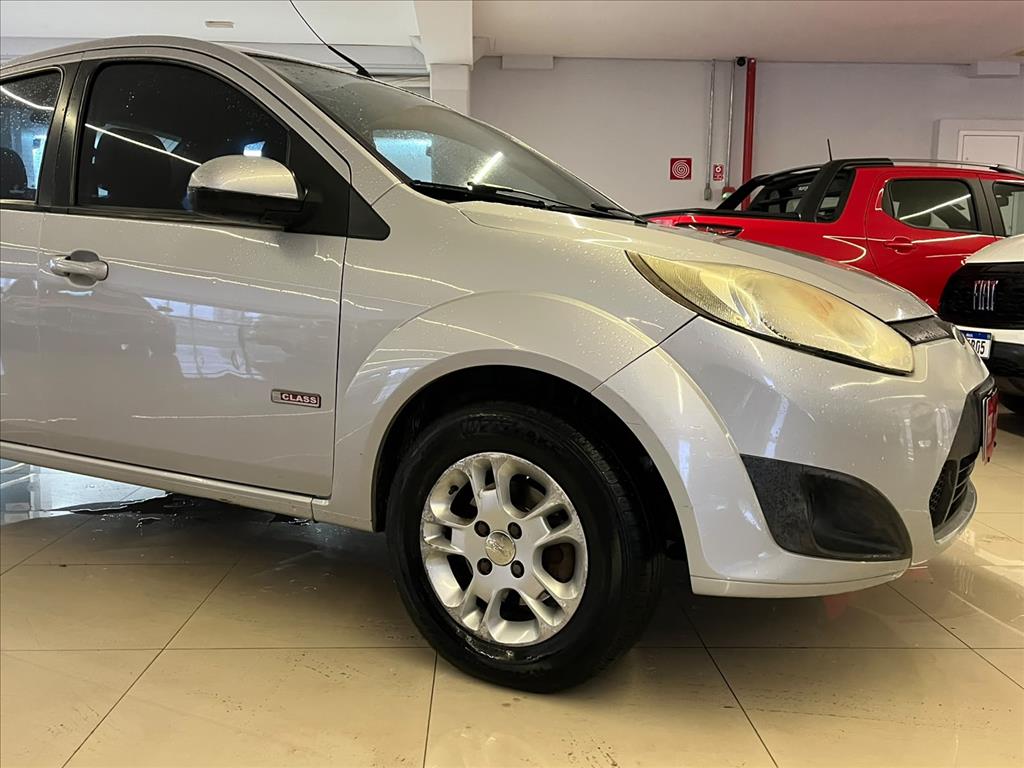 FIESTA 1.6 MPI SEDAN 8V FLEX 4P MANUAL6
