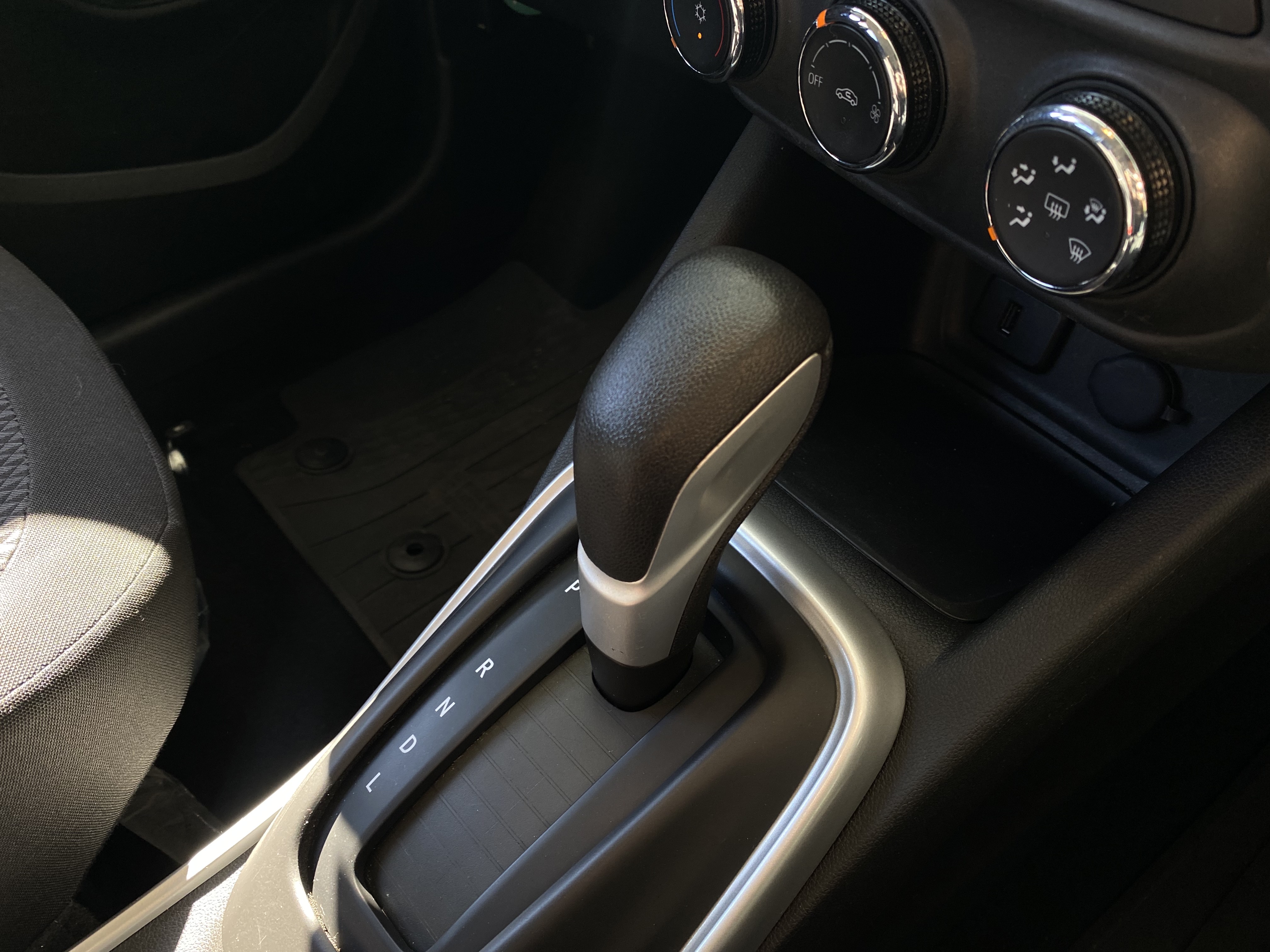 TRACKER 1.0 TURBO FLEX AUTOMÁTICO7