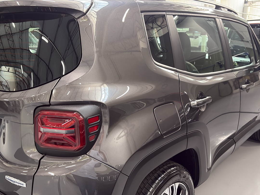 RENEGADE 1.3 T270 TURBO MHEV LONGITUDE AT63