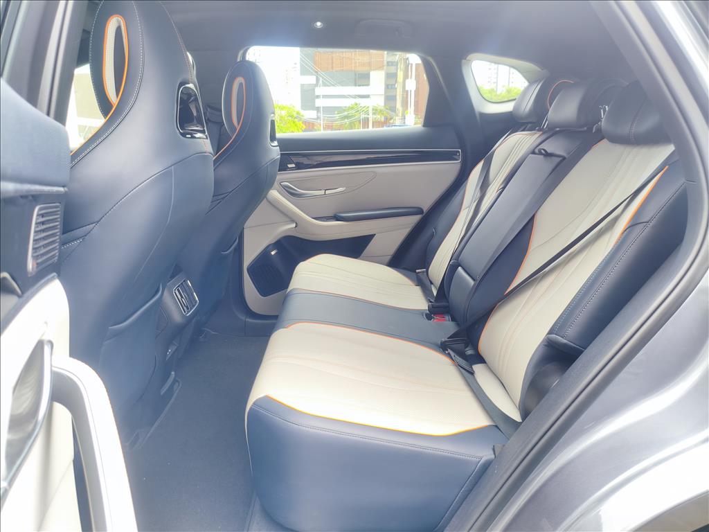 SONG PLUS PREMIUM 1.5 DM-I TURBO HÍBRIDO AWD AUTOMÁTICO9