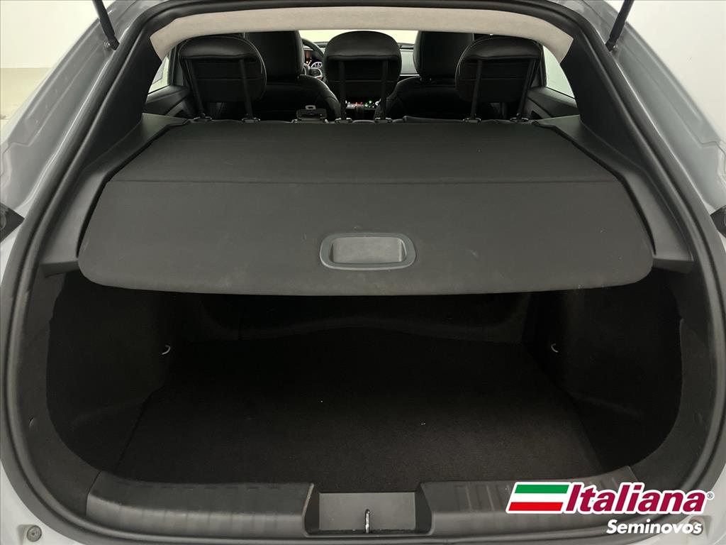FASTBACK 1.0 TURBO 200 HYBRID AUDACE CVT15