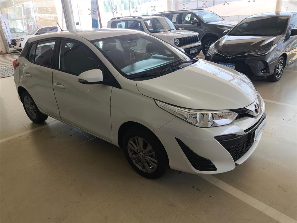 YARIS 1.5 16V FLEX XL PLUS CONNECT MULTIDRIVE2