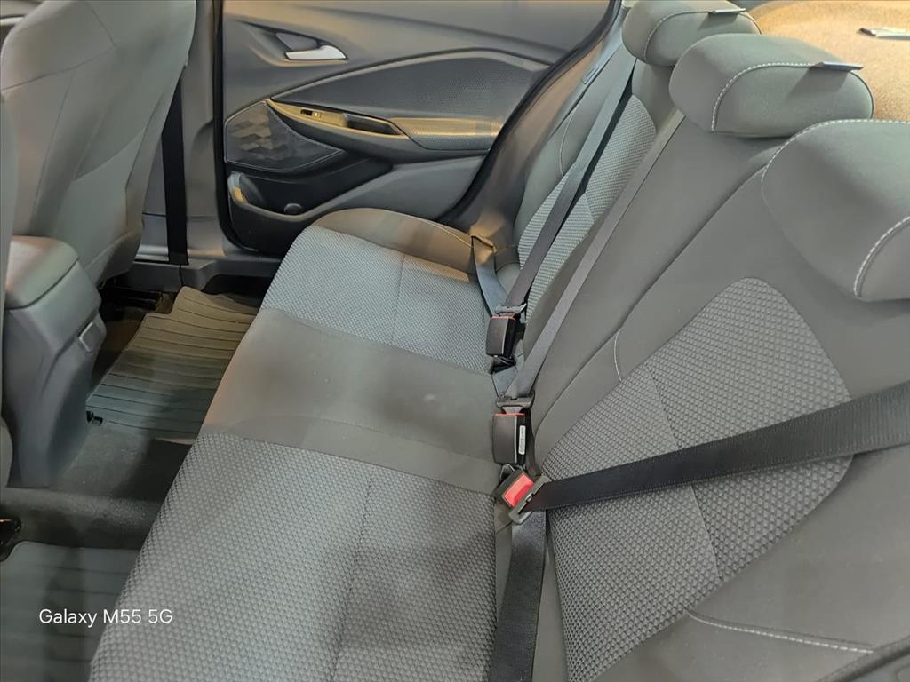 ONIX PLUS 1.0 TURBO FLEX LT AUTOMÁTICO9