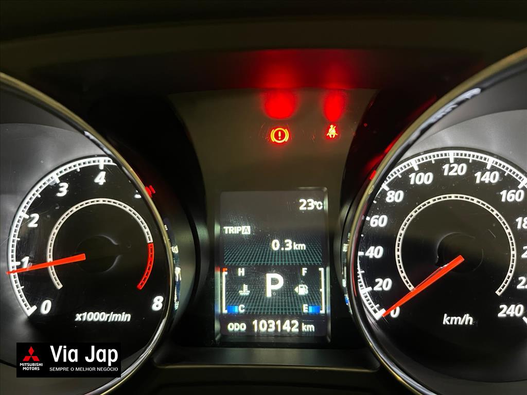 Mitsubishi-ASX-2.0 4X4 AWD 16V GASOLINA 4P AUTOMÁTICO