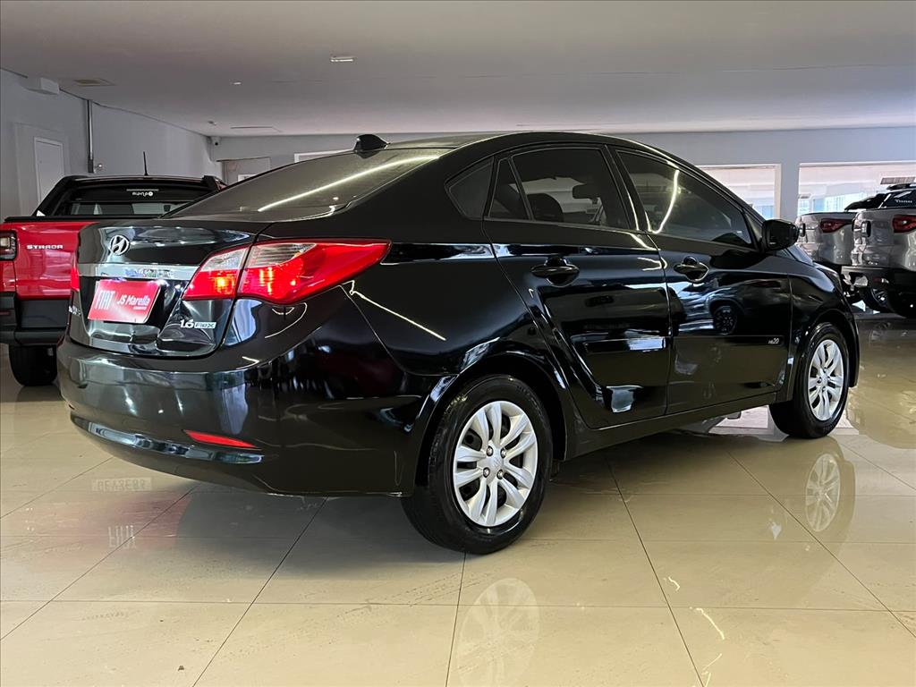 HB20S 1.6 COMFORT PLUS 16V FLEX 4P MANUAL3