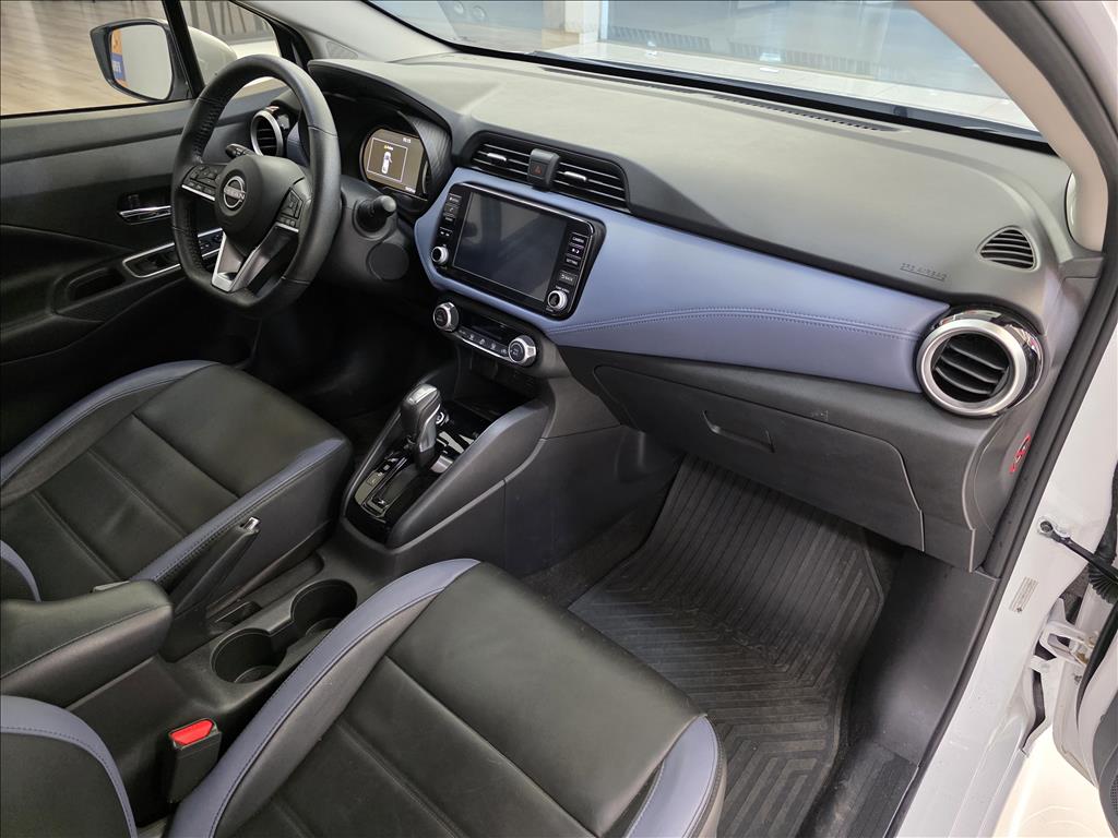 VERSA 1.6 16V FLEX EXCLUSIVE XTRONIC8