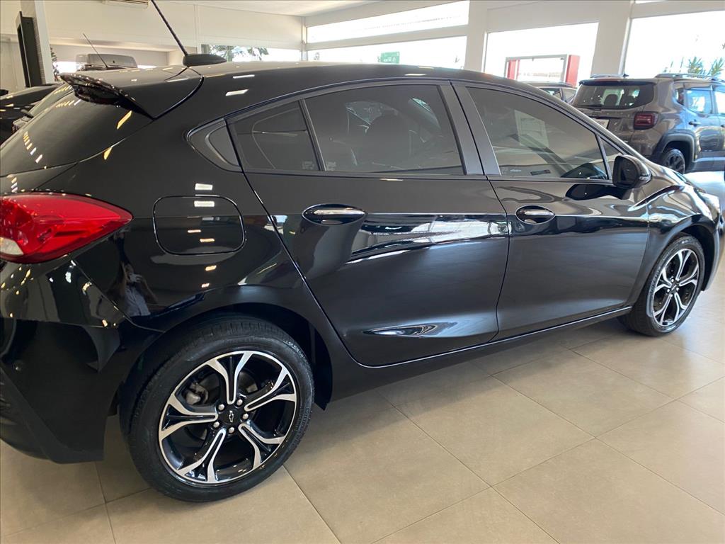 CRUZE 1.4 TURBO SPORT6 RS 16V FLEX 4P AUTOMÁTICO5