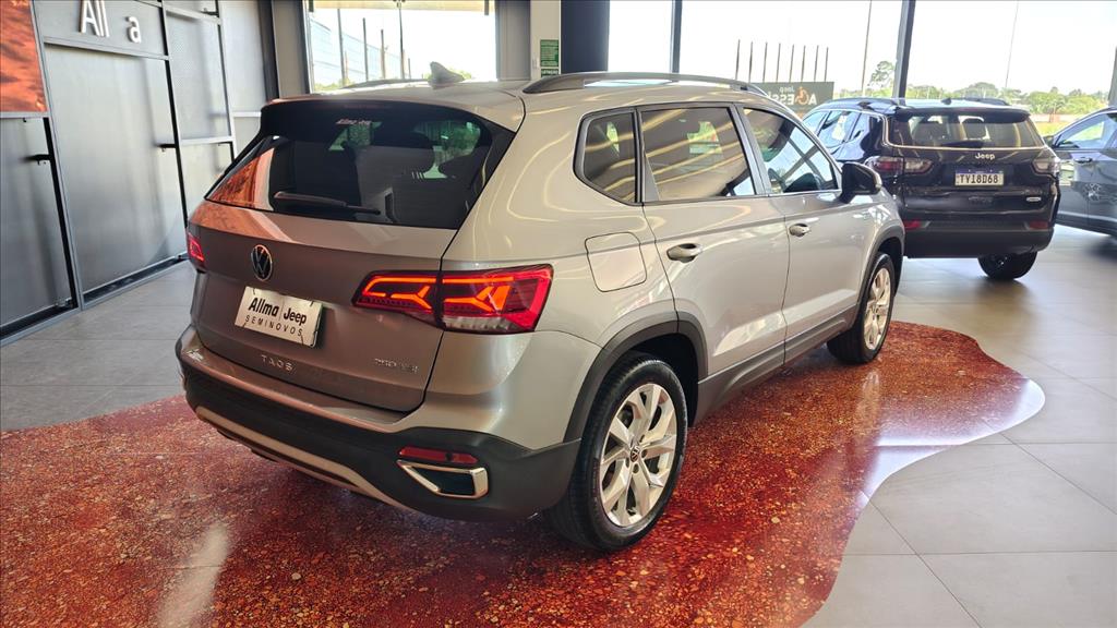 TAOS 1.4 250 TSI TOTAL FLEX COMFORTLINE AUTOMÁTICO1