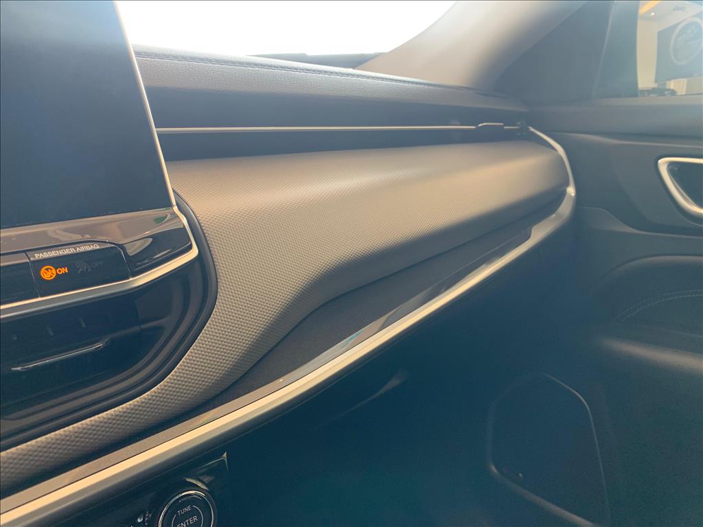 COMPASS 1.3 T270 TURBO FLEX LONGITUDE AT6 COMPASS 1.3 T270 TURBO FLEX LONGITUDE AT6