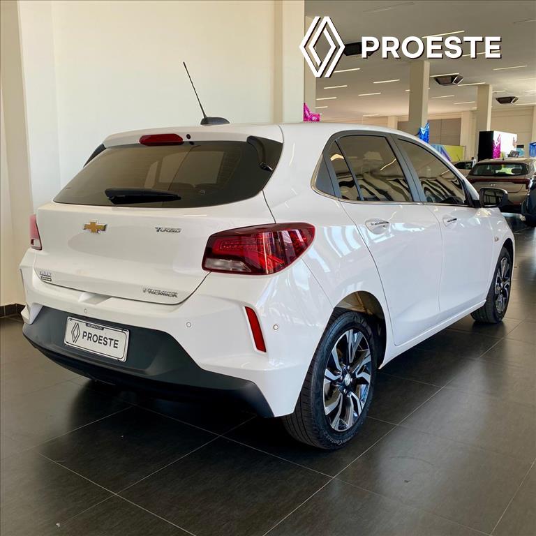 ONIX PLUS 1.0 TURBO FLEX PREMIER AUTOMÁTICO9