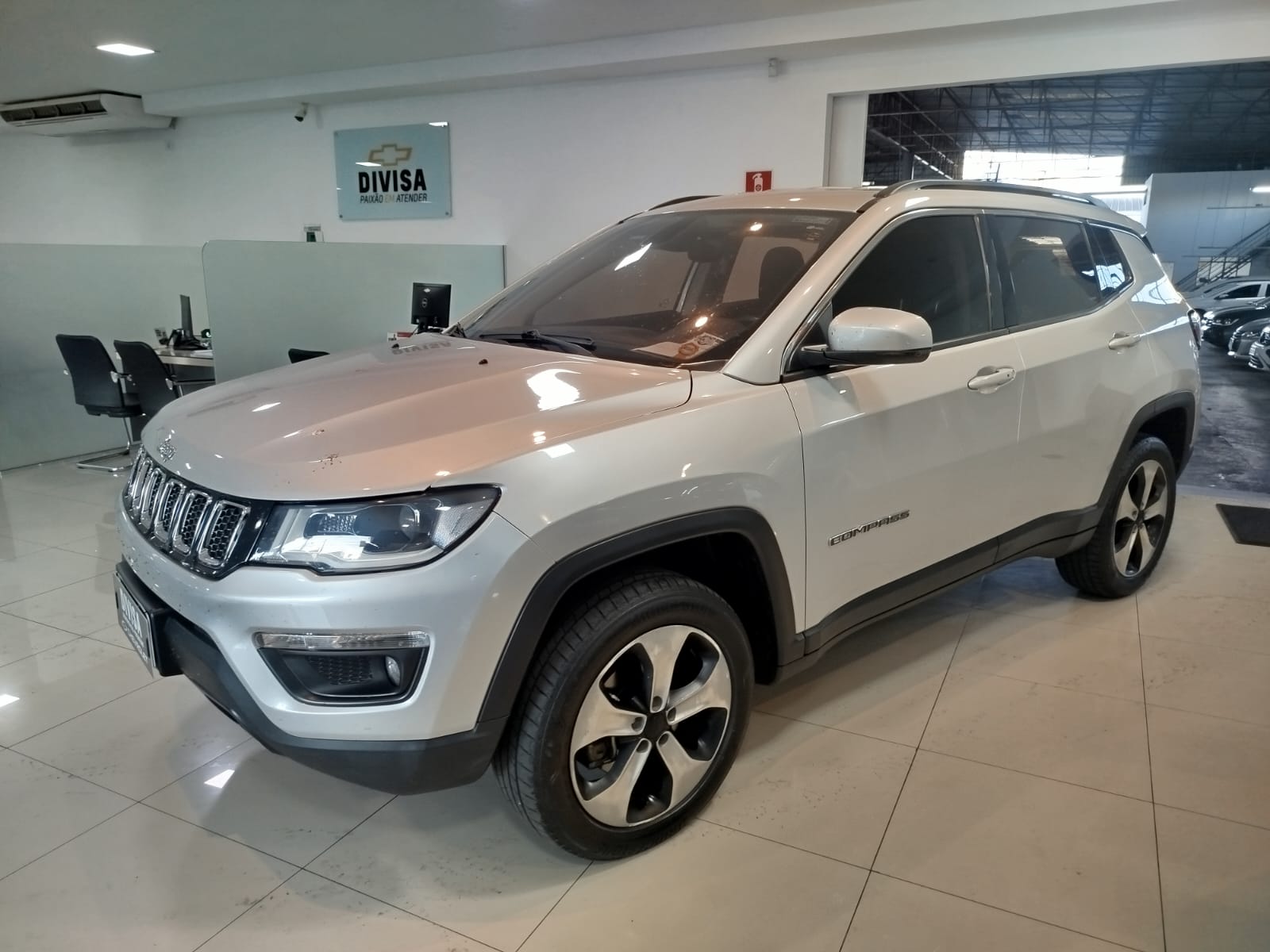 JEEP COMPASS 2.0 16V DIESEL LONGITUDE 4X4 AUTOMÁTICO