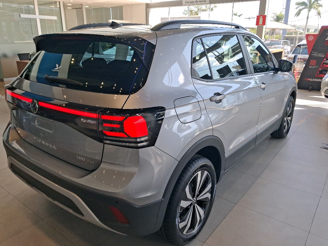 T-CROSS 1.0 200 TSI TOTAL FLEX AUTOMÁTICO3