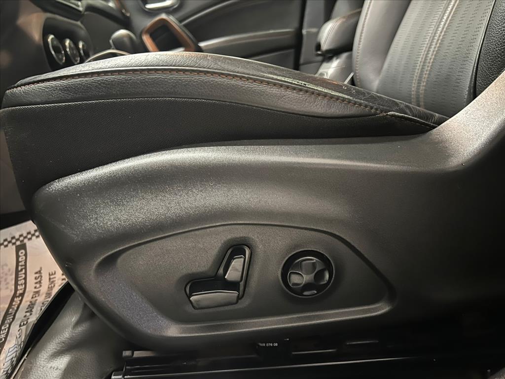 TORO 2.4 16V MULTIAIR FLEX VOLCANO AT99