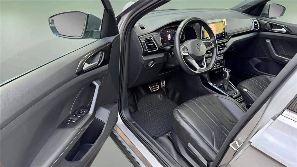 T-CROSS 1.4 250 TSI TOTAL FLEX HIGHLINE AUTOMÁTICO13