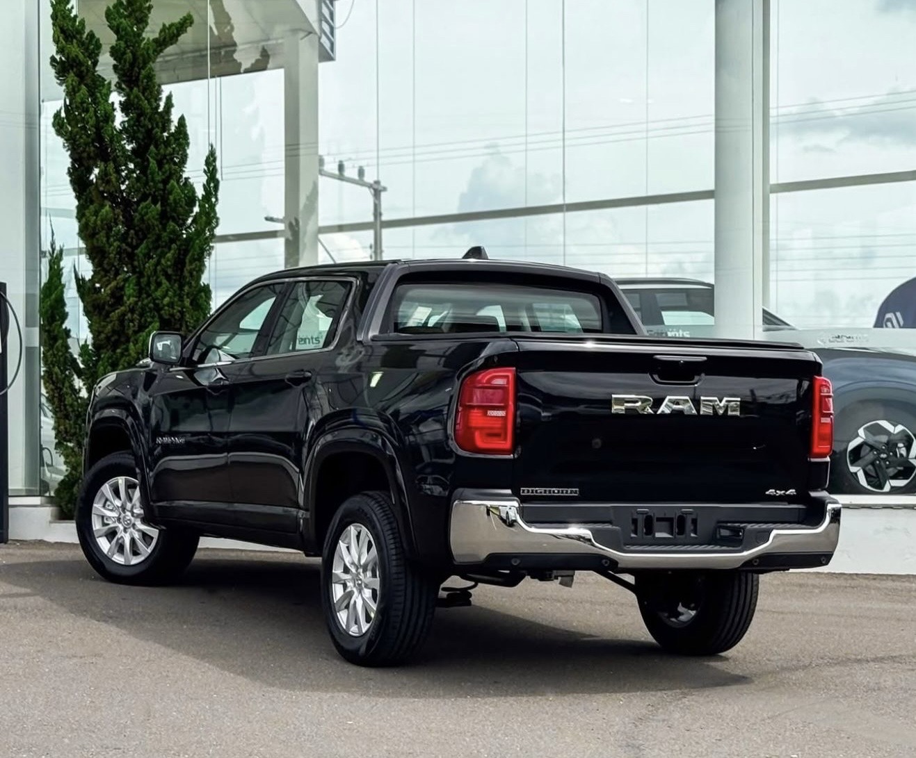 RAMPAGE 2.2 TURBO DIESEL BIG HORN 4X4 AUTOMÁTICO9